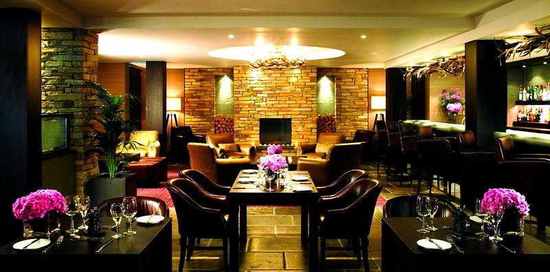 Cozy Fireplace Lounge & Bar